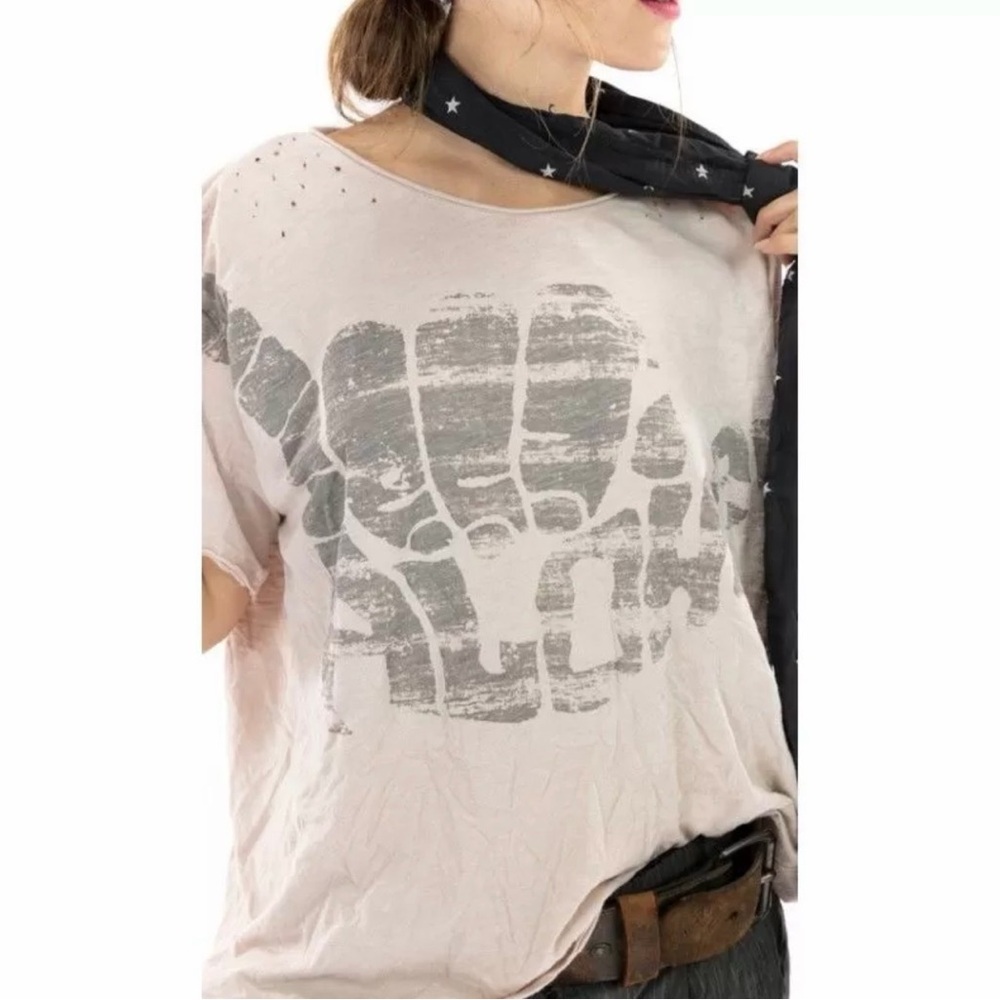 Magnolia Pearl Hang Loose Tee in Moonlight